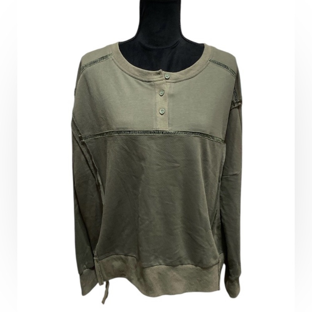 Heyson NWOT Oversized Pullover